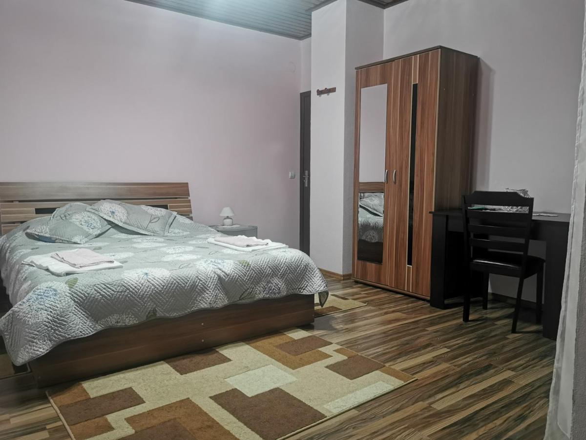 Апартаменти Casa Suzy & Roxy Arpasu de Jos Екстер'єр фото
